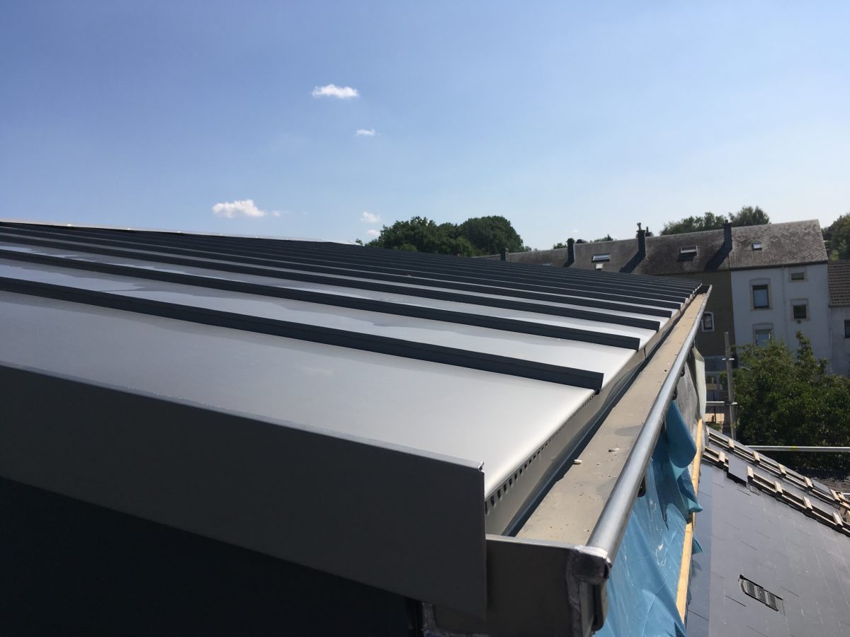 Couverture à joint debout – Aluminium ou zinc
